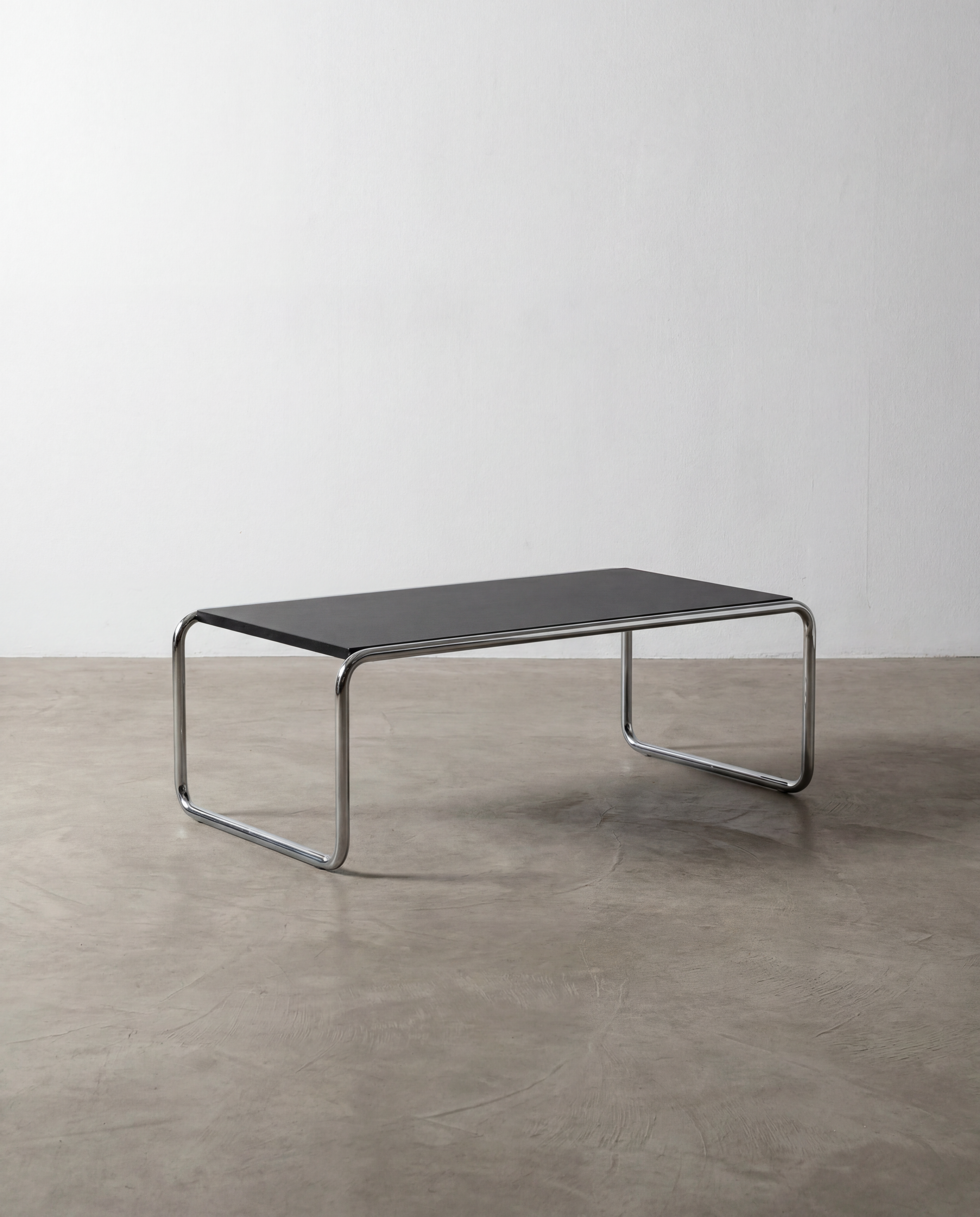 Table basse Laccio -  Marcel Breuer, édition Gavina ou Knoll