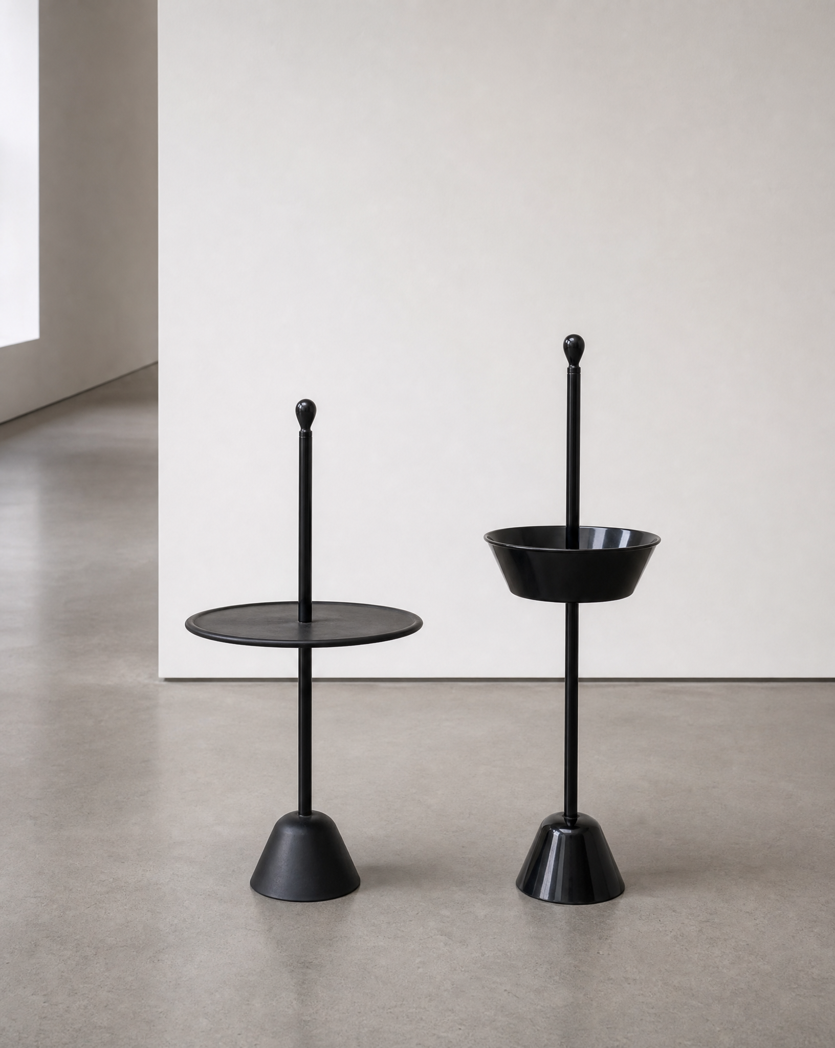 Table d'appoint et porte-revues Servomutto Achile Castiglioni