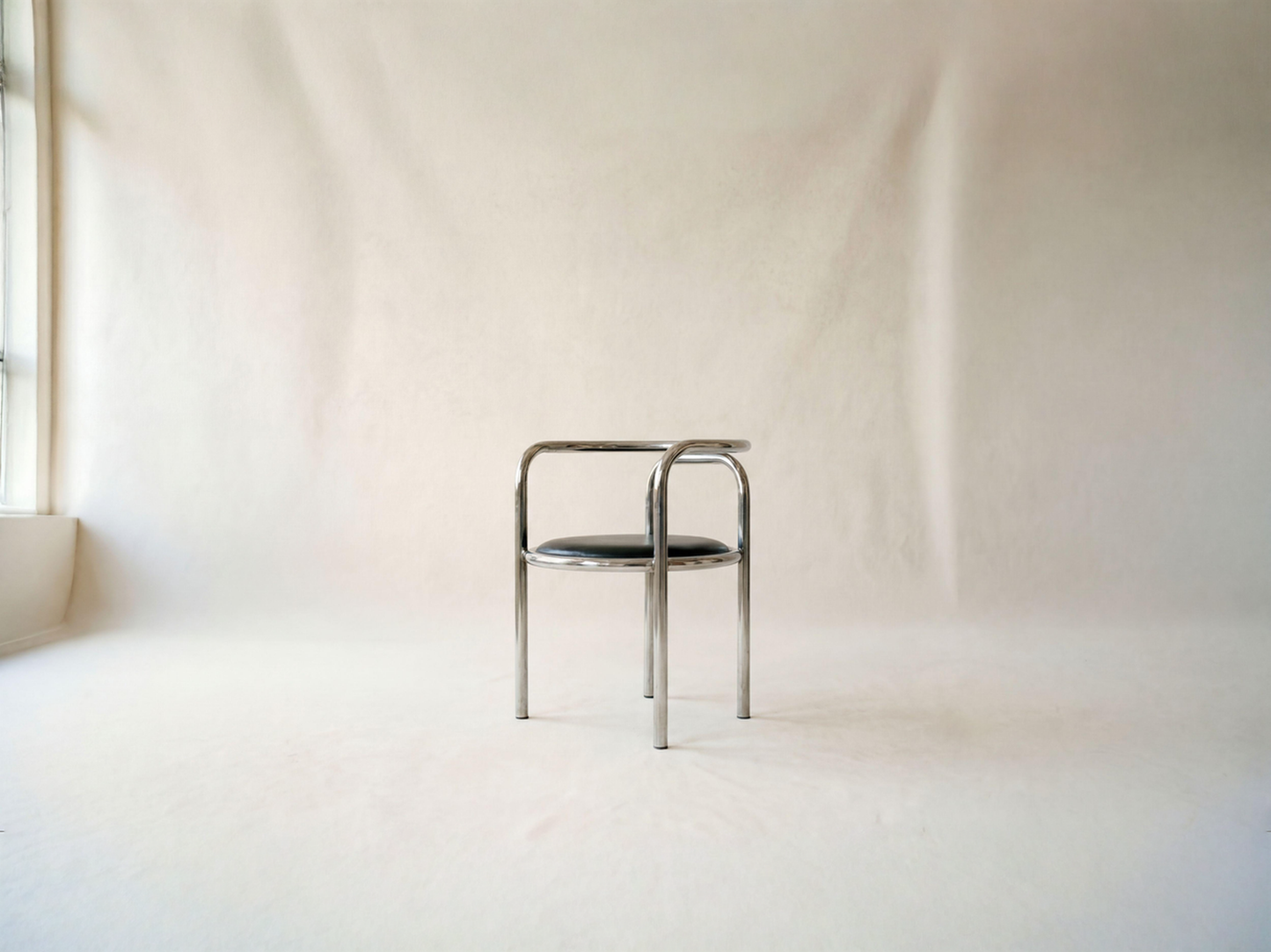 Chaise Locus Solus - Gae Aulenti