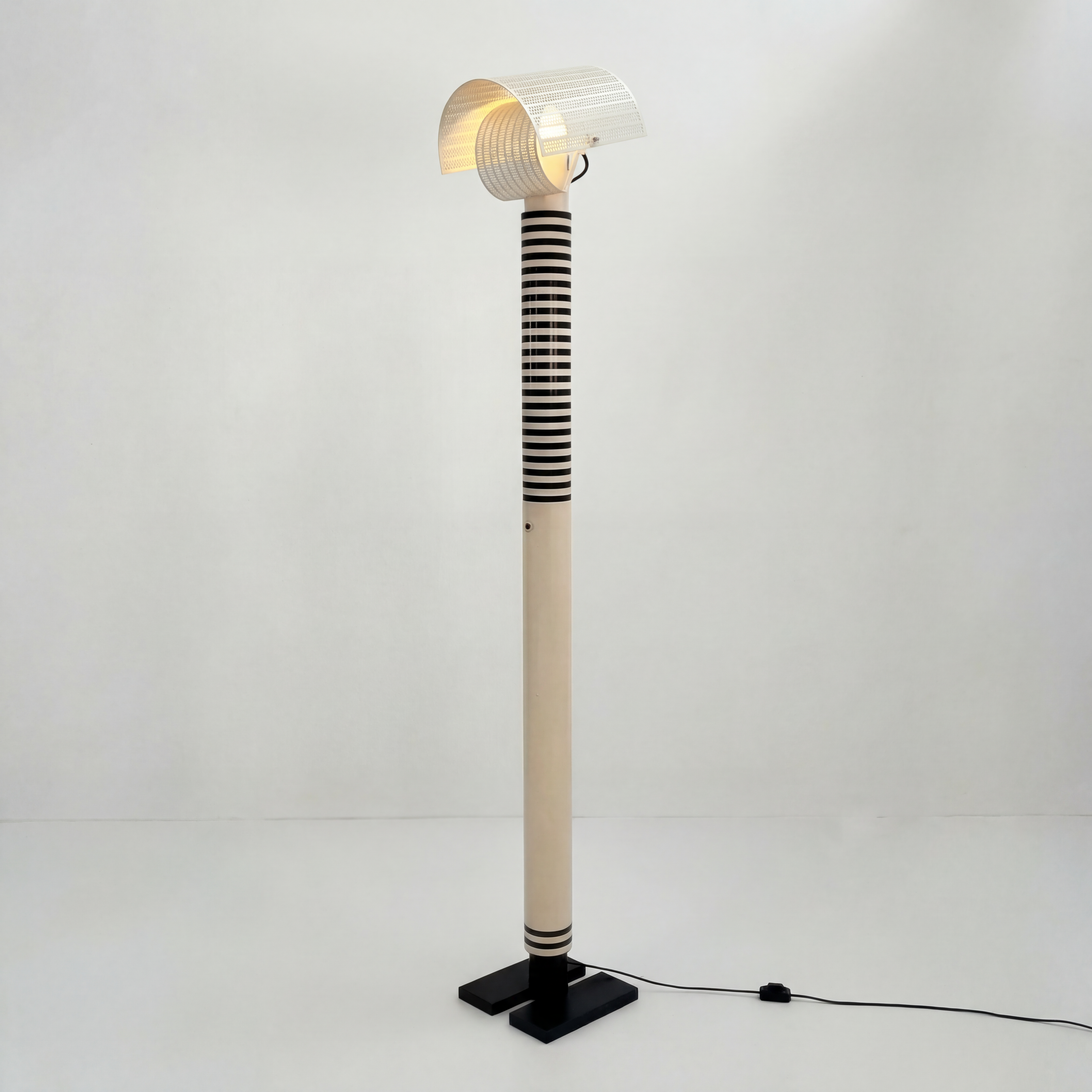 Lampadaire Shogun Mario Botta