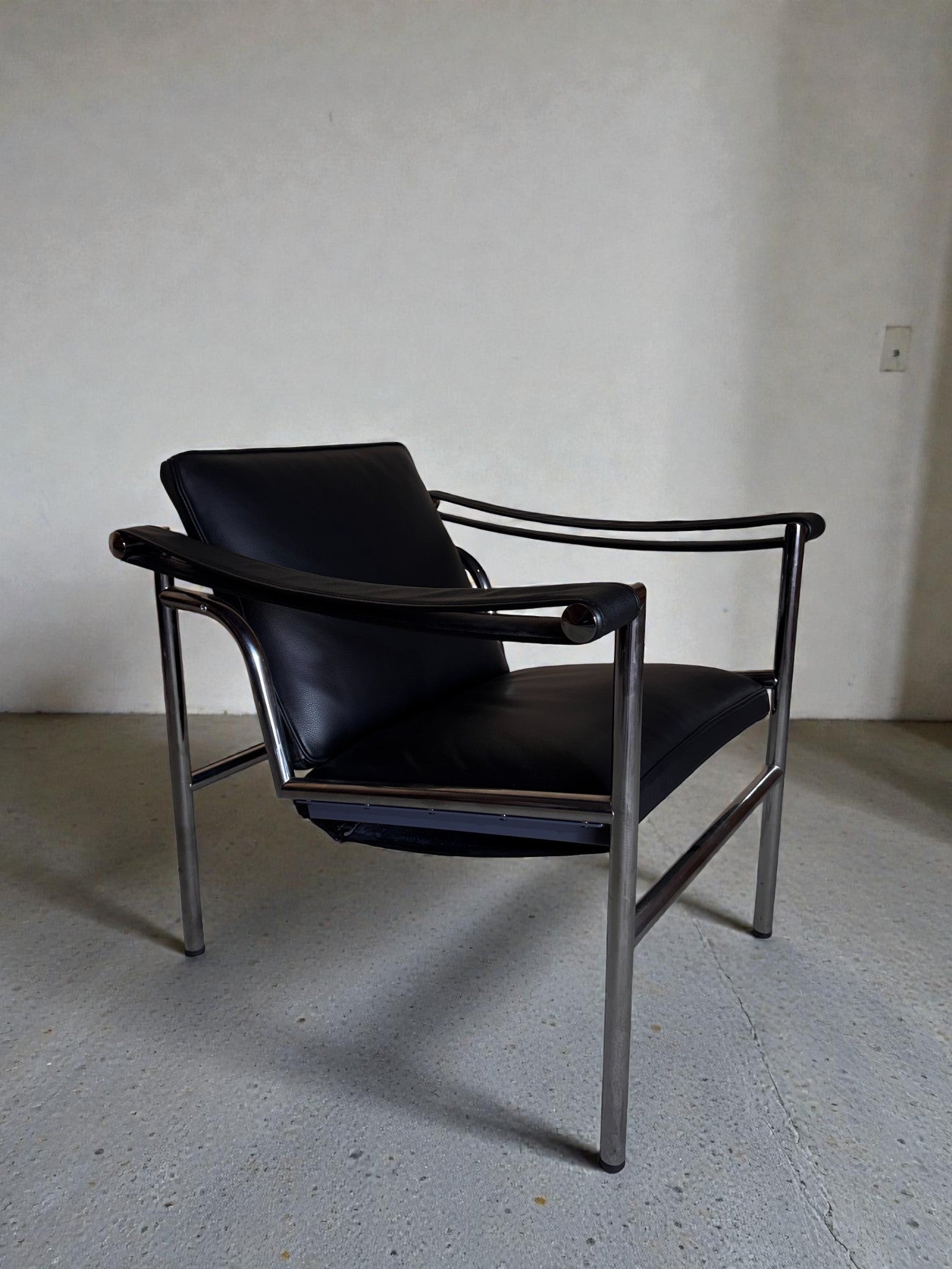 Fauteuil LC1 - Le Corbusier