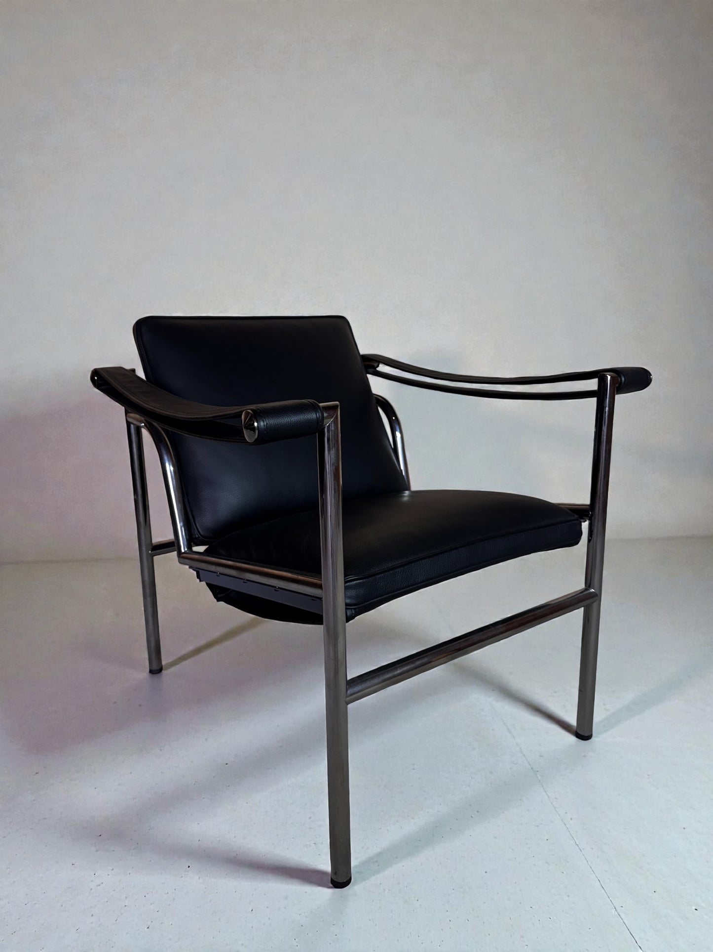 Fauteuil LC1 - Le Corbusier