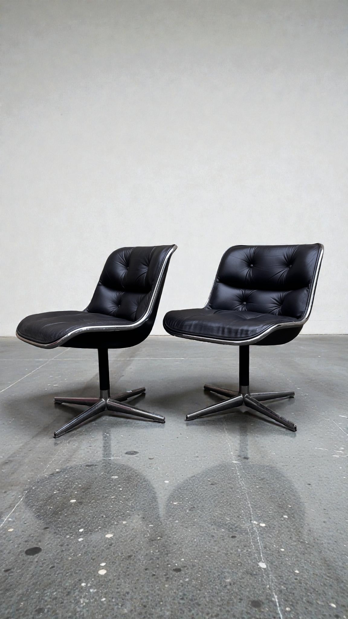 Paire de Chauffeuse Charles Pollock - Edition Knoll