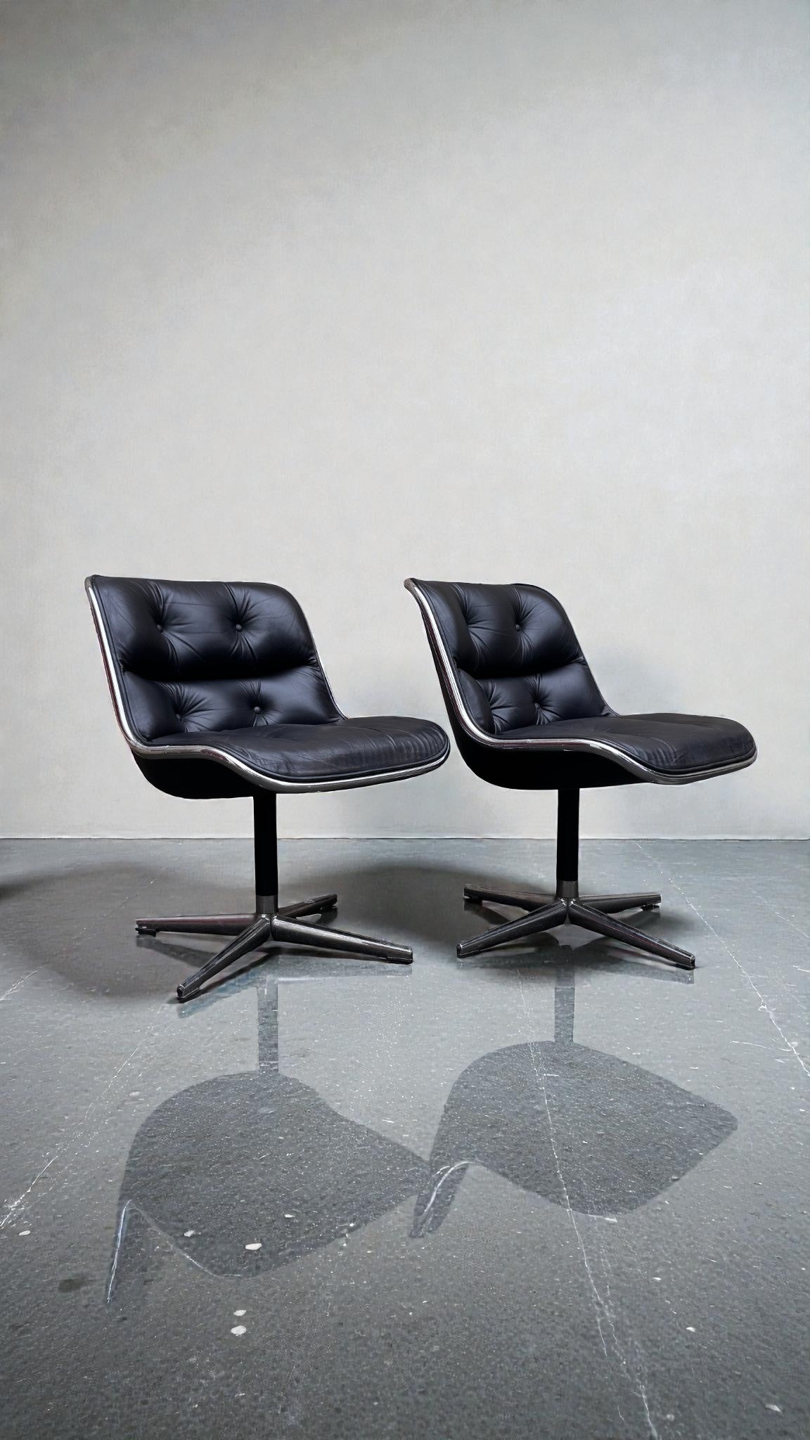 Paire de Chauffeuse Charles Pollock - Edition Knoll