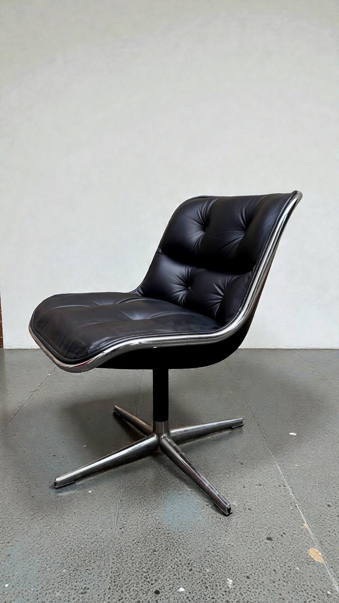 Chauffeuse Charles Pollock - Edition Knoll