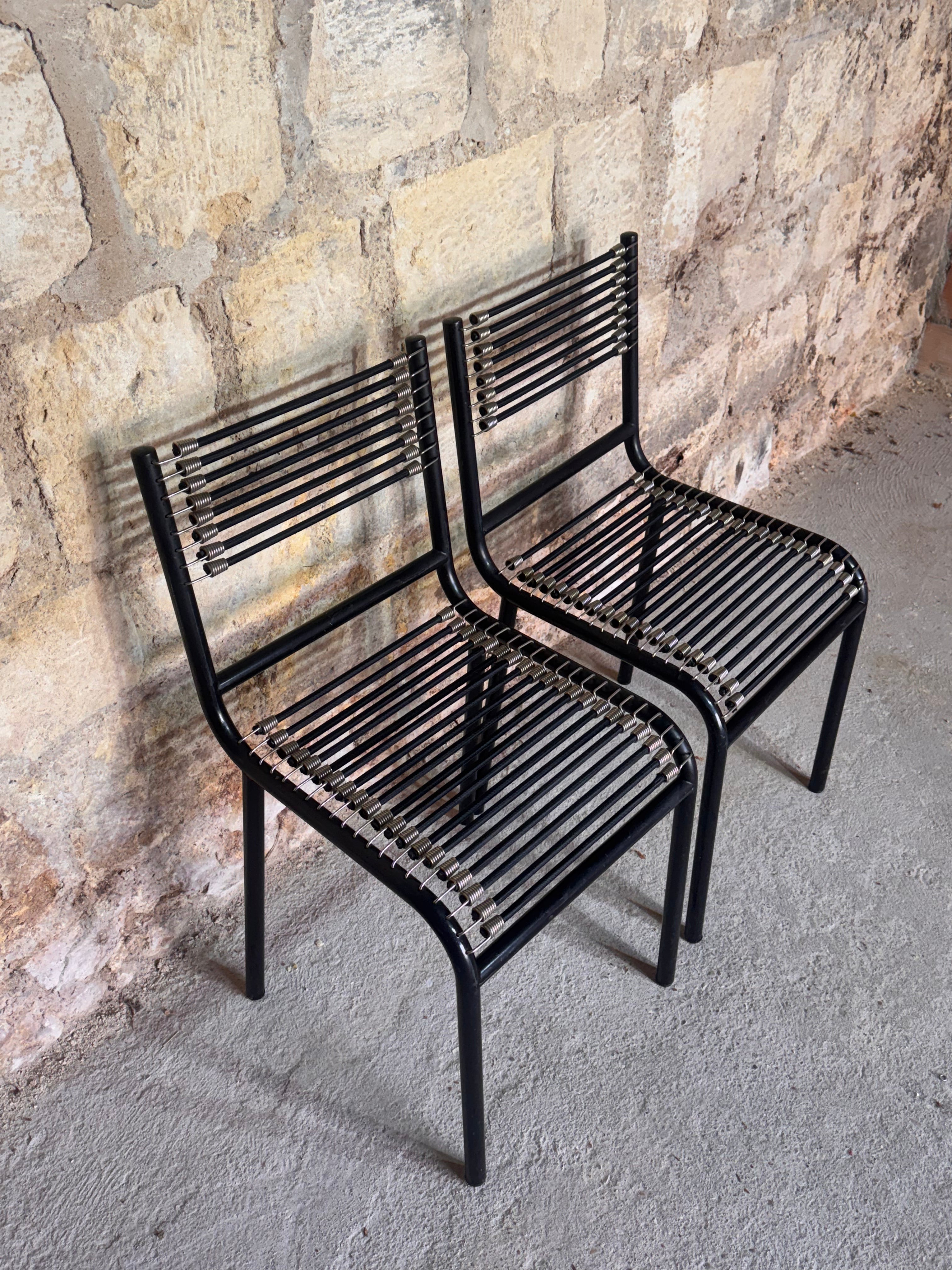 Paire de chaises Sandow noires par René Herbst