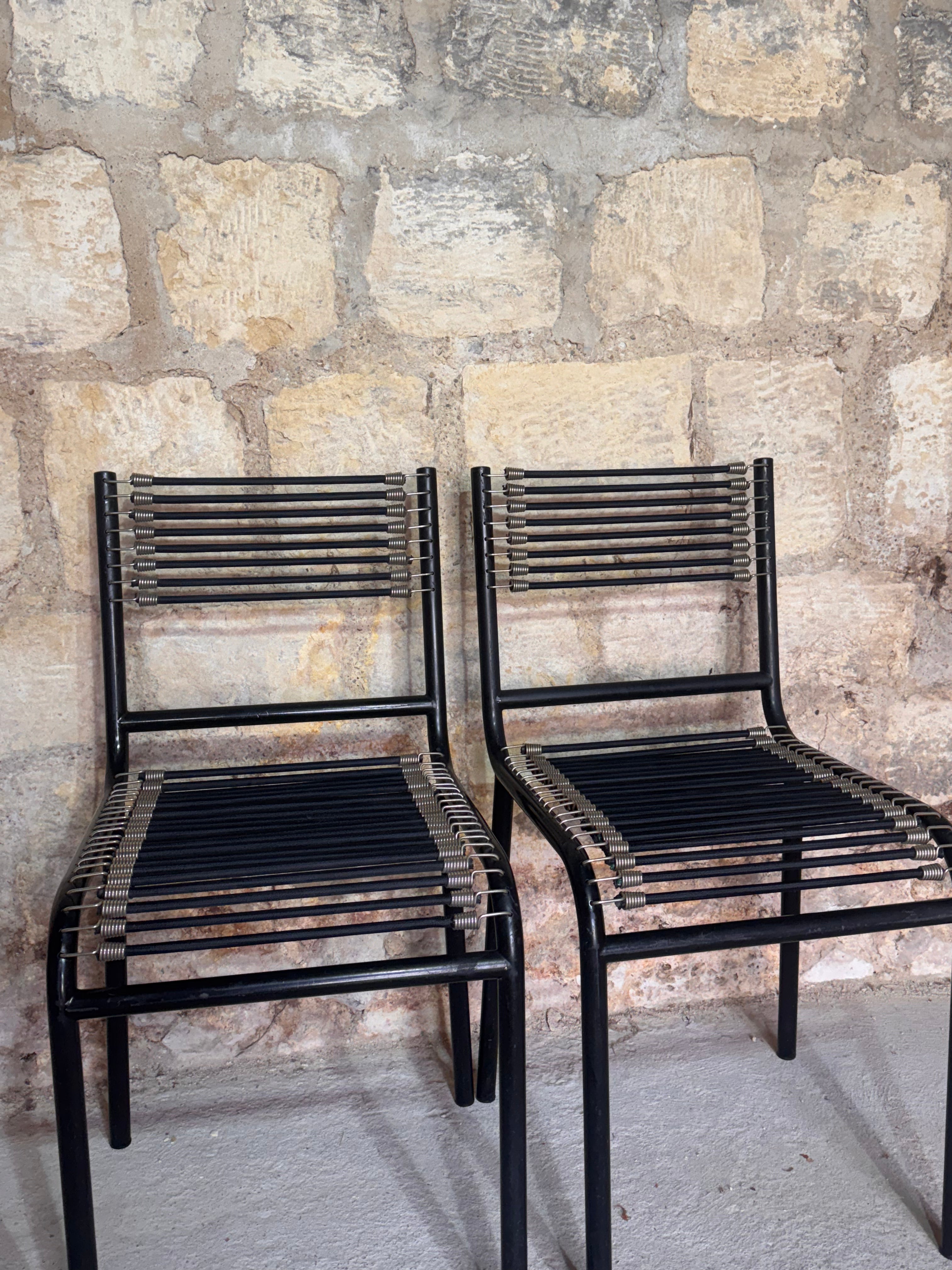 Paire de chaises Sandow noires par René Herbst