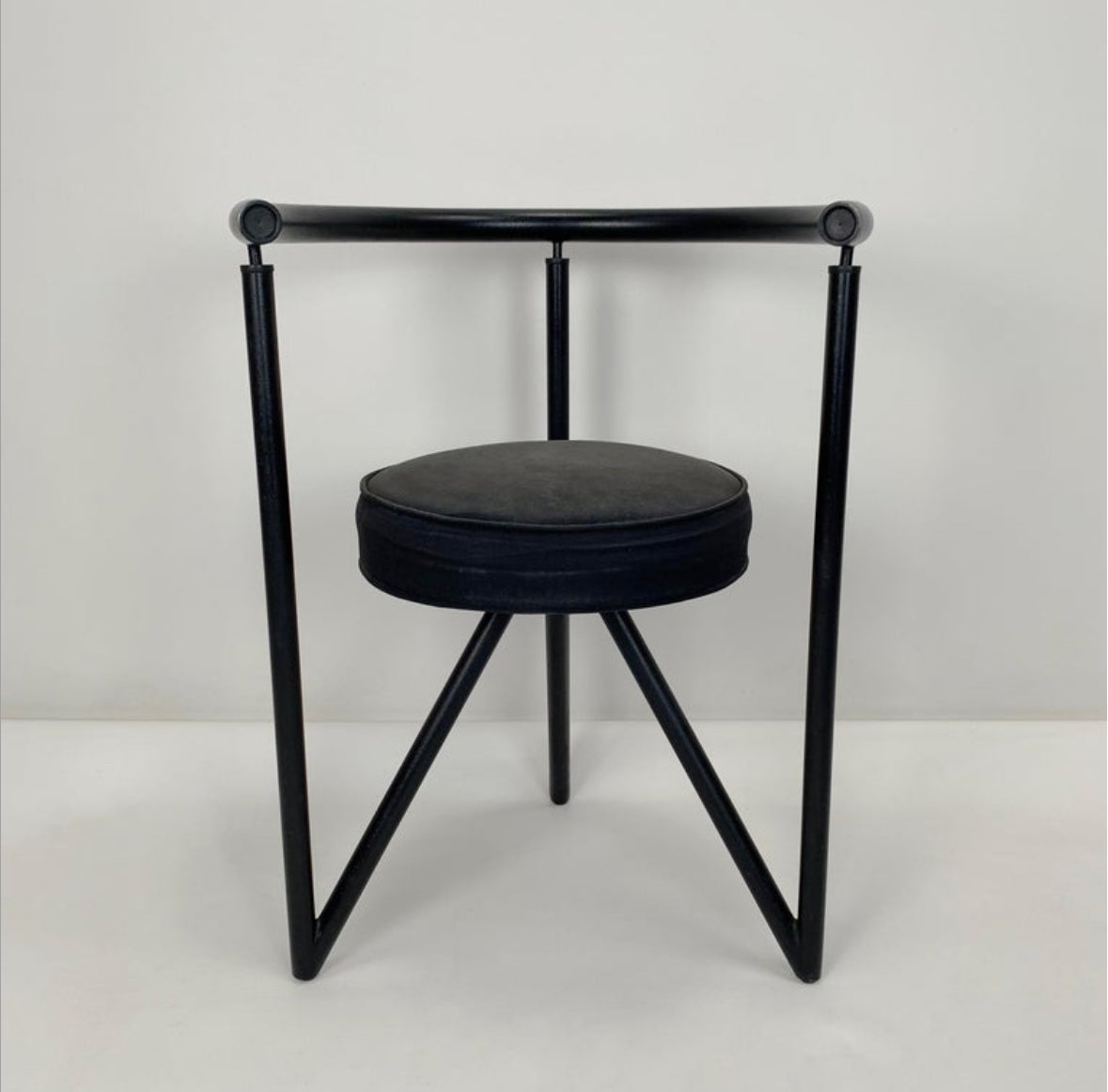 Chaise Miss Dorn - Philippe Starck